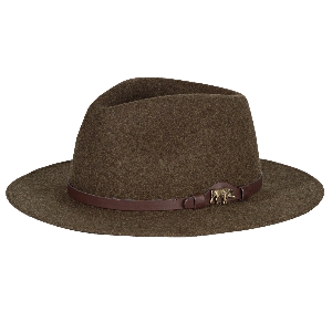 Cazador de sombreros de lino